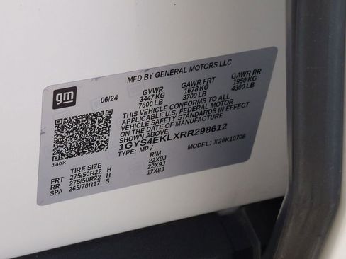 Certified 2024 Cadillac Escalade Sport AWD/4WD image 39