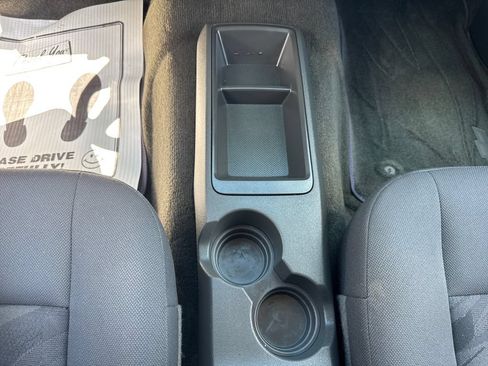 Used 2004 Chevrolet Colorado LS AWD/4WD image 14