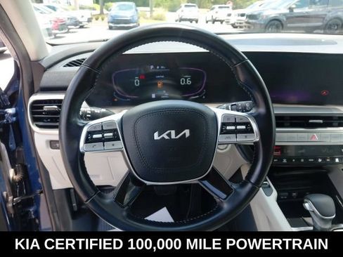 Certified 2024 Kia Telluride S w/ S Sunroof Package AWD/4WD image 15