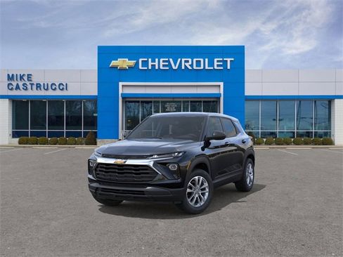 New 2026 Chevrolet TrailBlazer LS image 8