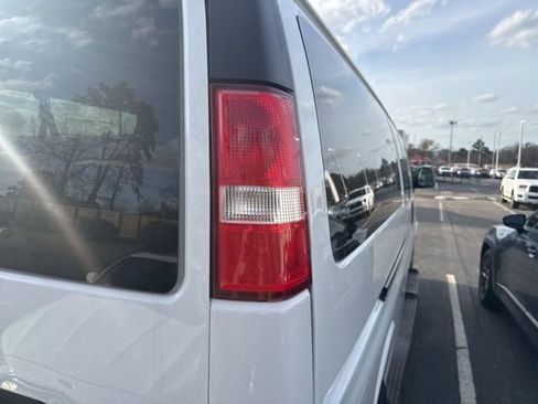 Used 2023 Chevrolet Express 3500 LT w/ LT Preferred Equipment Group image 16