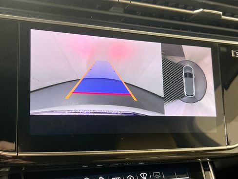 Used 2022 Audi Q7 3.0T Prestige w/ Prestige Package image 14