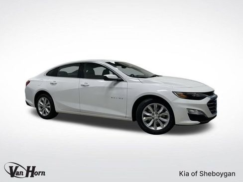 Used 2024 Chevrolet Malibu LT image 1