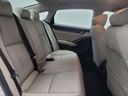 Used 2018 Honda Accord LX image 19