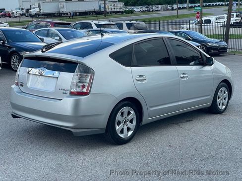 Used 2005 Toyota Prius FWD image 6