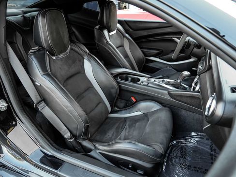 Used 2021 Chevrolet Camaro LT w/ RS Package RWD image 29