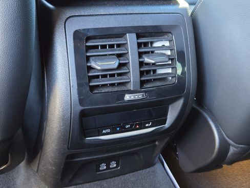 Used 2023 BMW X3 M40i w/ Premium Package image 28