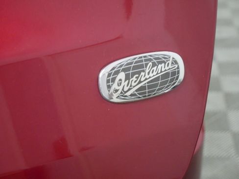 Used 2015 Jeep Grand Cherokee Overland w/ Advanced Technology Group image 5