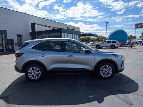 Used 2023 Ford Escape Active w/ Tech Pack #1 image 2