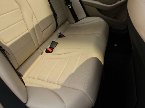 Used 2017 Mercedes-Benz C 300 4MATIC Sedan w/ Premium 1 Package image 27