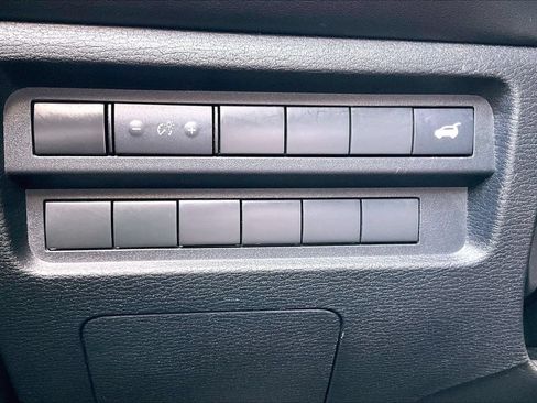 Used 2022 Mitsubishi Outlander SEL AWD/4WD image 28