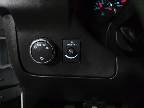 Used 2023 GMC Savana 2500 w/ Driver Convenience Package image 24