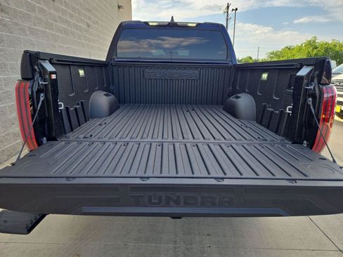 Used 2026 Toyota Tundra Platinum AWD/4WD image 25