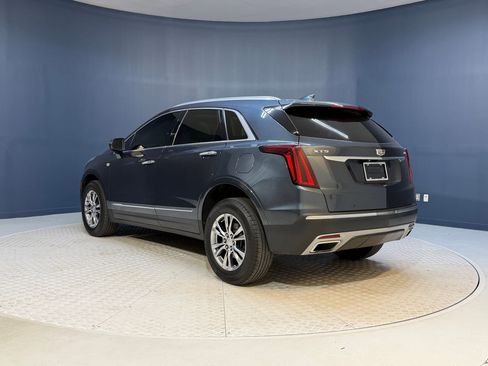 Used 2020 Cadillac XT5 Premium Luxury FWD image 3