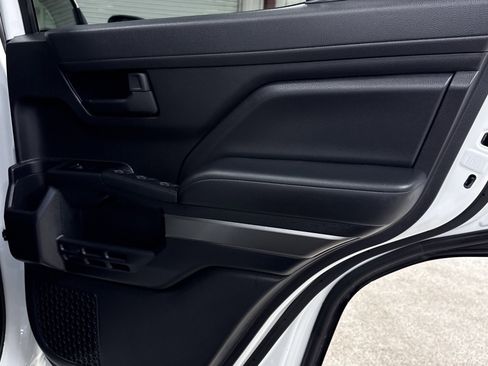 Used 2025 Toyota 4Runner TRD Off-Road image 28