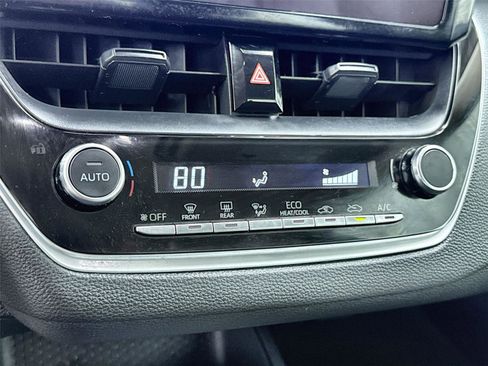 Used 2024 Toyota Corolla LE FWD image 22
