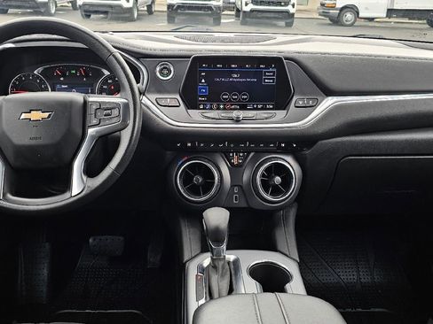 Certified 2021 Chevrolet Blazer LT FWD image 12