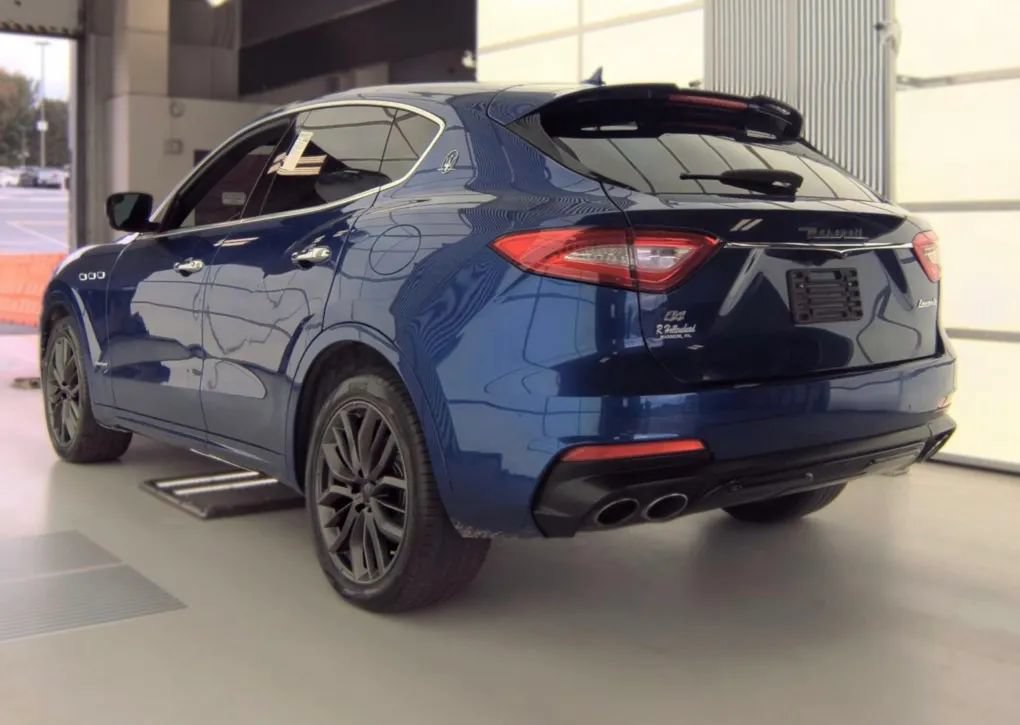 Used 2019 Maserati Levante GranSport AWD/4WD image 4
