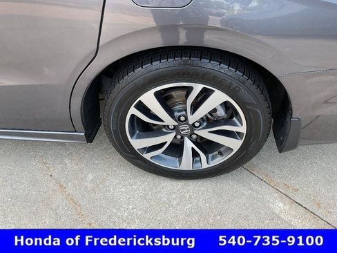 Certified 2021 Honda Odyssey Touring image 11
