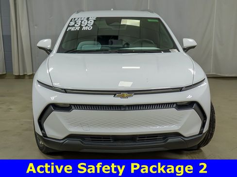 New 2026 Chevrolet Equinox EV LT image 5