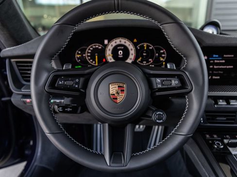 Certified 2026 Porsche 911 GT3 RWD image 35