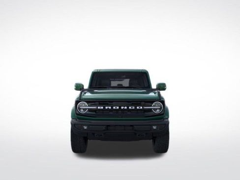 New 2025 Ford Bronco Outer Banks image 9