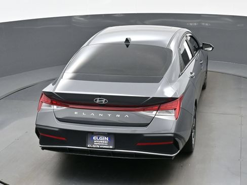 Certified 2024 Hyundai Elantra SEL w/ Convenience Package FWD image 37