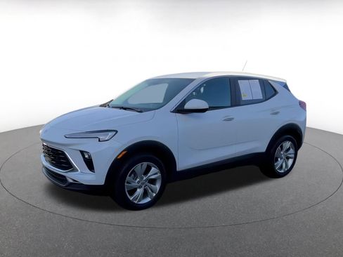 Used 2025 Buick Encore GX Preferred image 7