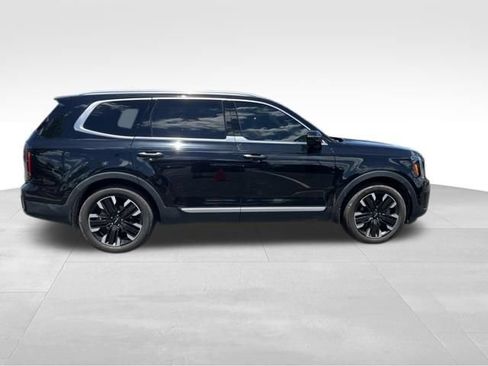 Used 2024 Kia Telluride SX Prestige w/ Towing Package AWD/4WD image 9