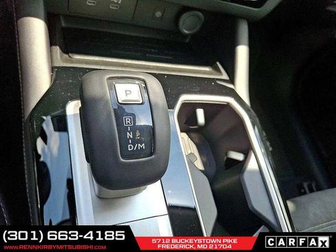 New 2025 Mitsubishi Outlander SE image 15