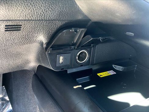 Used 2023 Toyota Camry XSE image 39