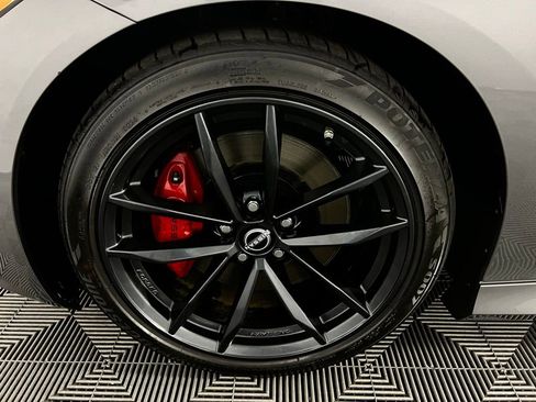 Used 2025 Nissan Z Performance w/ Floor Mat Package image 13