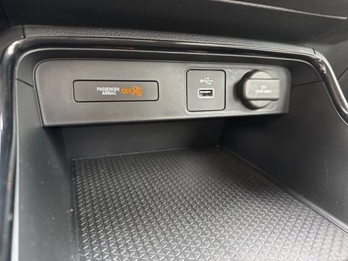 Certified 2023 Honda CR-V LX image 27