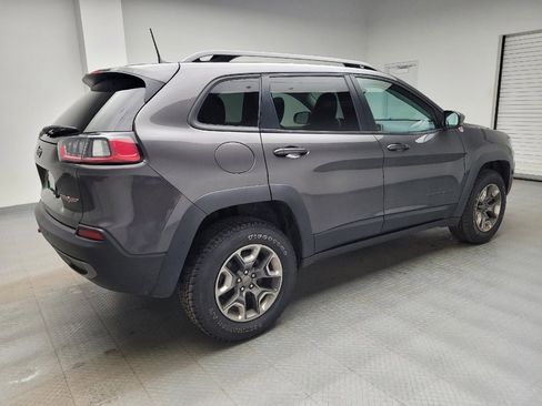 Used 2019 Jeep Cherokee Trailhawk w/ Cold Weather Group image 10