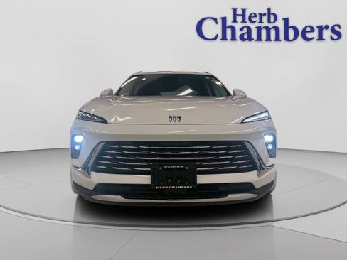 Used 2024 Buick Envision Preferred image 4