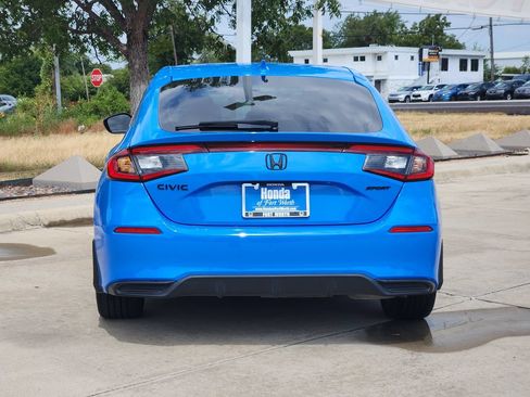 Used 2024 Honda Civic Sport image 6