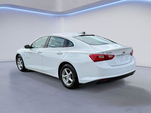 Used 2016 Chevrolet Malibu LS image 5