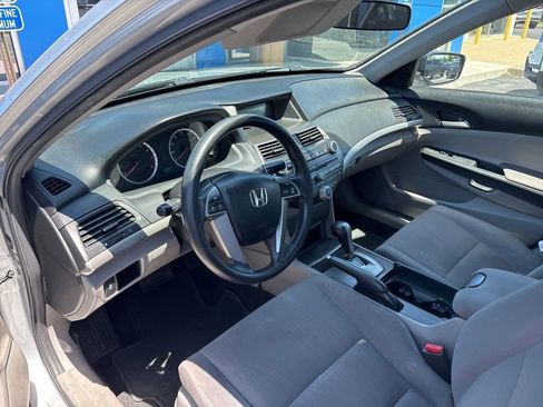 Used 2012 Honda Accord LX image 4
