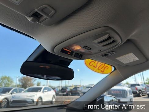 Used 2025 Chevrolet Trax ACTIV w/ Sunroof Package FWD image 30