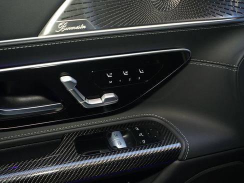 Used 2025 Mercedes-Benz AMG GT 63 image 19