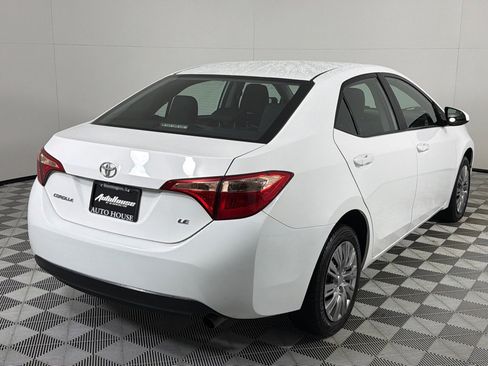 Used 2019 Toyota Corolla LE image 5
