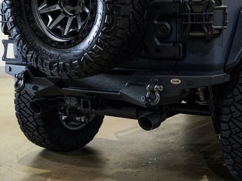 Used 2024 Jeep Wrangler Unlimited Rubicon w/ Technology Group AWD/4WD image 77