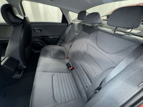 New 2025 Kia K4 EX image 25