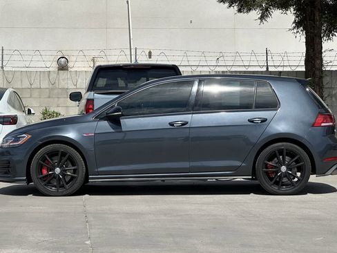Used 2021 Volkswagen GTI SE image 6
