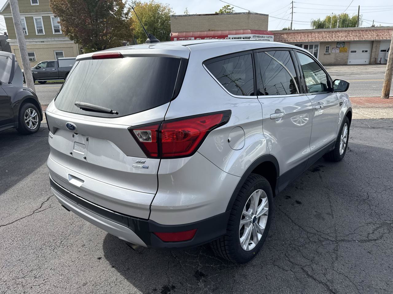 Used 2019 Ford Escape SE AWD/4WD image 5