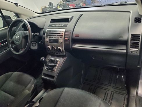 Used 2010 MAZDA MAZDA5 Sport image 13