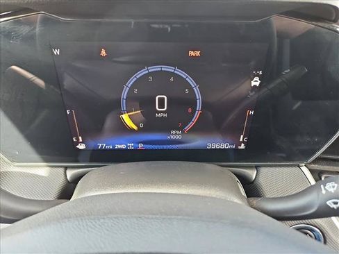 Used 2025 Chevrolet TrailBlazer LT AWD/4WD image 11