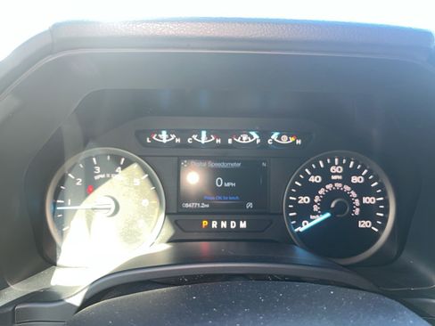 Used 2018 Ford F150 XLT w/ Equipment Group 302A Luxury image 8