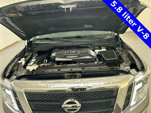 Certified 2019 Nissan Titan SL image 24
