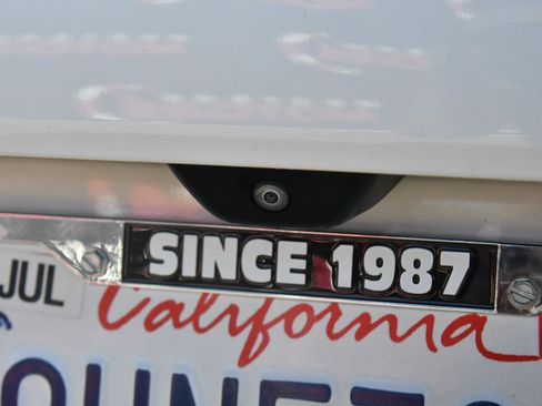 Used 2023 Jeep Grand Cherokee 4WD 4xe image 47